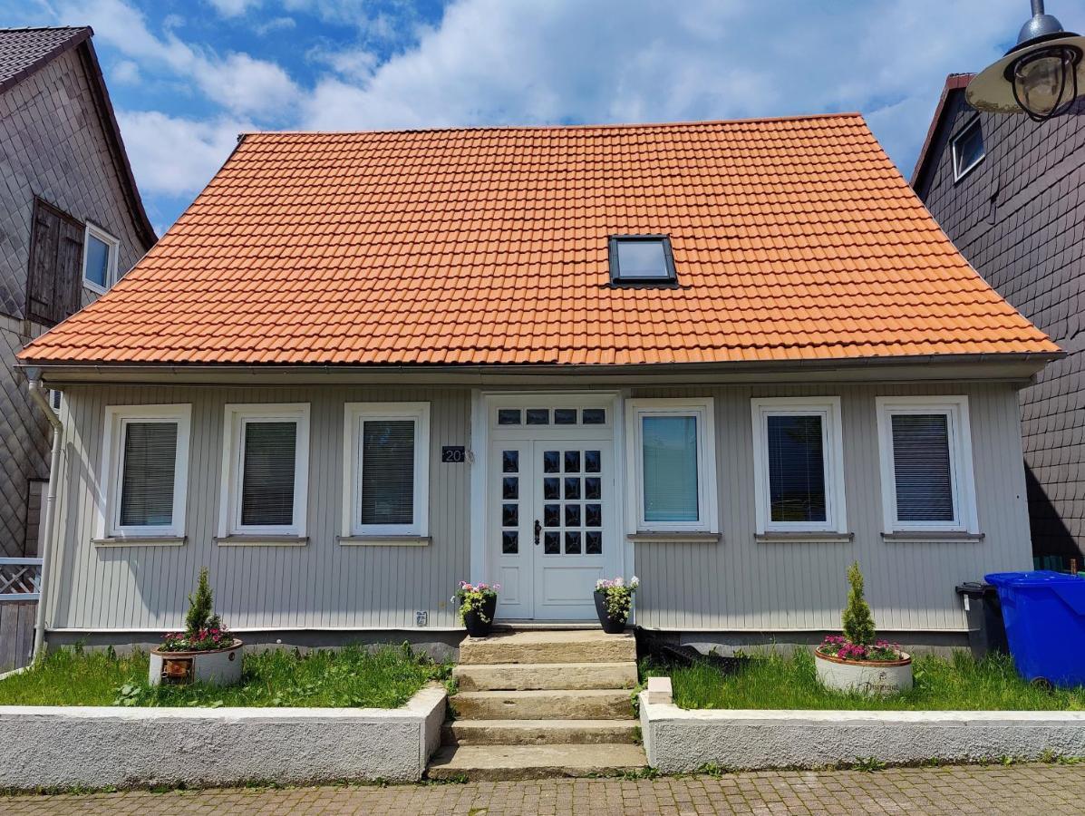 Tolles Schoenes Ferienhaus Mit Grosser Grillterrasse Fuer 12 Personen Im Harz Sankt Andreasberg Exterior photo