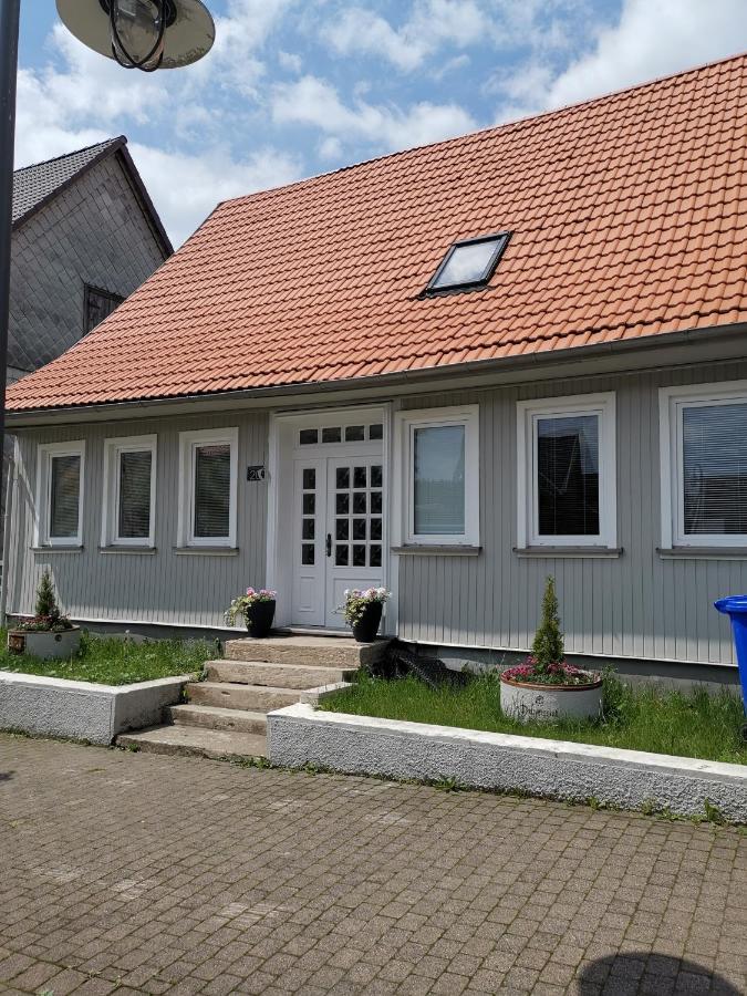 Tolles Schoenes Ferienhaus Mit Grosser Grillterrasse Fuer 12 Personen Im Harz Sankt Andreasberg Exterior photo